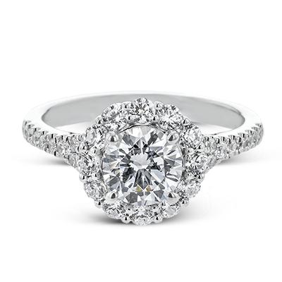 Engagement Ring in 18k Gold with Diamonds