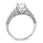Engagement Ring in 18k Gold with Diamonds