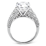 Engagement Ring in 18k Gold with Diamonds