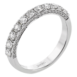 Engagement Ring in 18k Gold with Diamonds