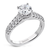 Engagement Ring in 18k Gold with Diamonds