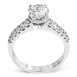 Engagement Ring in 18k Gold with Diamonds