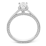 Engagement Ring in 18k Gold with Diamonds