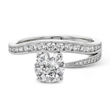 Engagement Ring in 18k Gold with Diamonds
