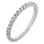 Engagement Ring in 18k Gold with Diamonds