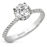 Engagement Ring in 18k Gold with Diamonds
