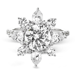 Engagement Ring in 18k Gold with Diamonds