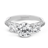 Engagement Ring in 18k Gold with Diamonds