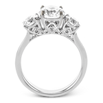 Engagement Ring in 18k Gold with Diamonds
