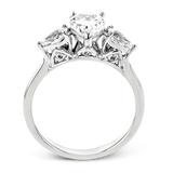 Engagement Ring in 18k Gold with Diamonds