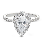 Engagement Ring in 18k Gold with Diamonds