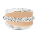 Right Hand Ring in 18k Gold with Diamonds