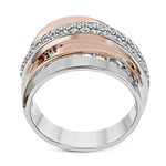 Right Hand Ring in 18k Gold with Diamonds
