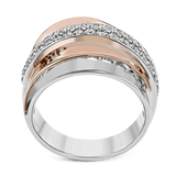 Right Hand Ring in 18k Gold with Diamonds