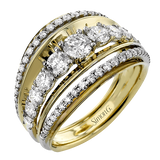 Right Hand Ring in 18k Gold with Diamonds