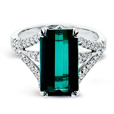 Color Ring in 18k Gold with Diamonds