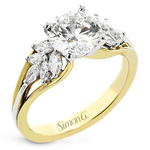 Engagement Ring in 18k Gold