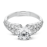 Engagement Ring in 18k Gold with Diamonds