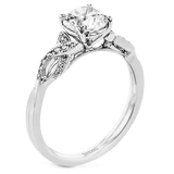 Engagement Ring in 18k Gold with Diamonds