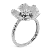 Right Hand Ring in 18k Gold with Diamonds