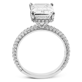 Engagement Ring in 18k Gold with Diamonds