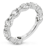 Right Hand Ring in 18k Gold with Diamonds