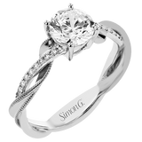 Engagement Ring in 18k Gold with Diamonds