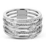 Right Hand Ring in 18k Gold with Diamonds