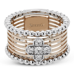 Right Hand Ring in 18k Gold with Diamonds