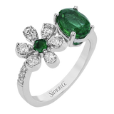 Color Ring in 18k Gold with Diamonds