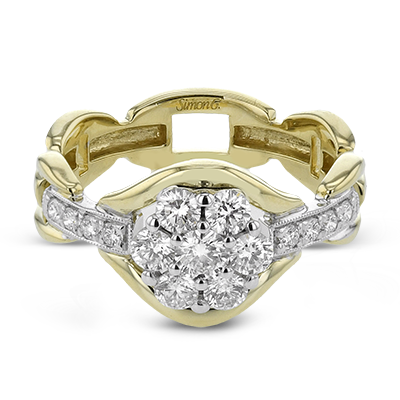 Right Hand Ring in 18k Gold with Diamonds