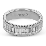 Right Hand Ring in 18k Gold