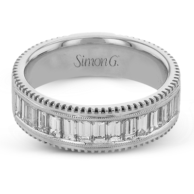 Right Hand Ring in 18k Gold