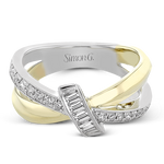 Right Hand Ring in 18k Gold with Diamonds