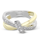 Right Hand Ring in 18k Gold with Diamonds