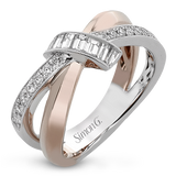 Right Hand Ring in 18k Gold with Diamonds