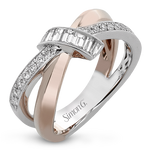 Right Hand Ring in 18k Gold with Diamonds