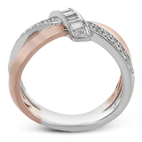 Right Hand Ring in 18k Gold with Diamonds