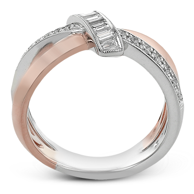 Right Hand Ring in 18k Gold with Diamonds