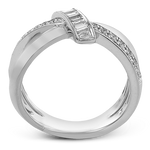 Right Hand Ring in 18k Gold with Diamonds