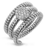 Right Hand Ring in 18k Gold with Diamonds