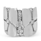 Right Hand Ring in 18k Gold with Diamonds