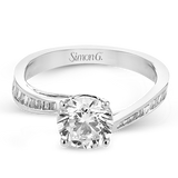 Engagement Ring in 18k Gold