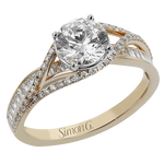 Engagement Ring in 18k Gold with Diamonds