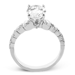 Engagement Ring in 18k Gold with Diamonds