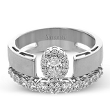 Right Hand Ring in 18k Gold with Diamonds