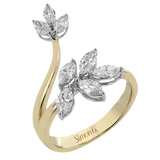 Right Hand Ring in 18k Gold with Diamonds