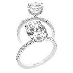 Engagement Ring in 18k Gold with Diamonds