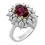 Color Ring in 18k Gold with Diamonds