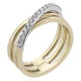Right Hand Ring in 18k Gold with Diamonds